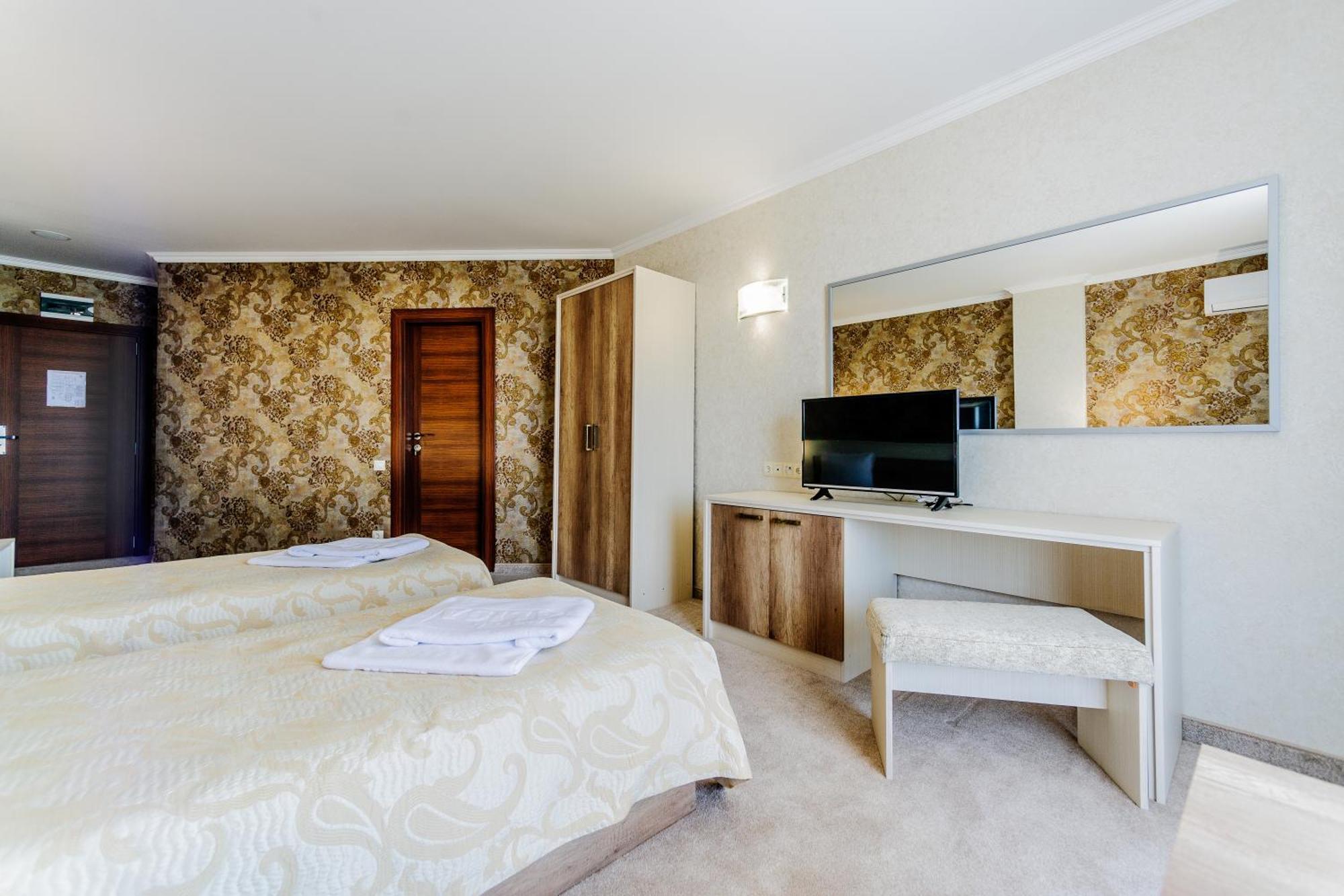 Hotel Alisa Pavel Banja Pokoj fotografie