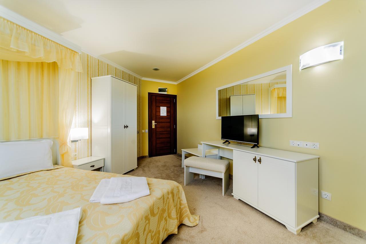 Hotel Alisa Pavel Banja Exteriér fotografie